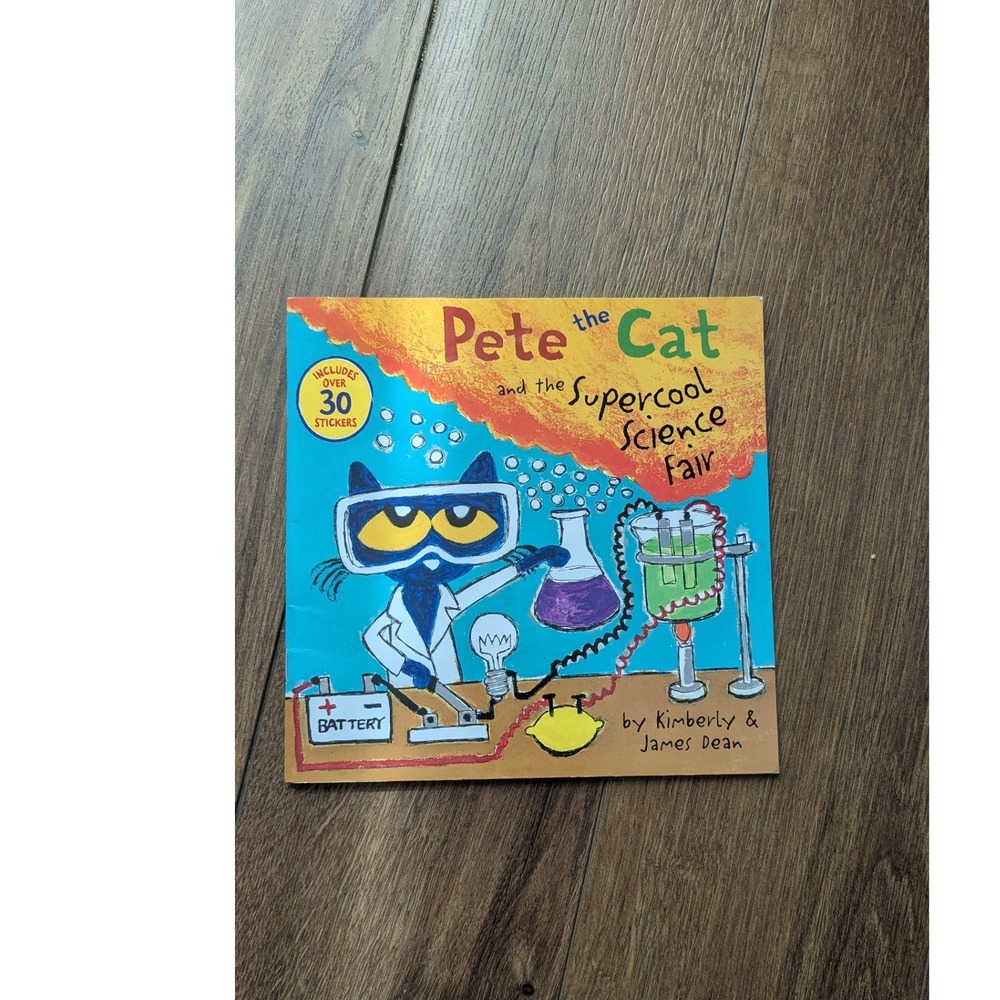 Pete the Cat and the Supercool Science Fair Paperback Book‎ with Stickers 2019